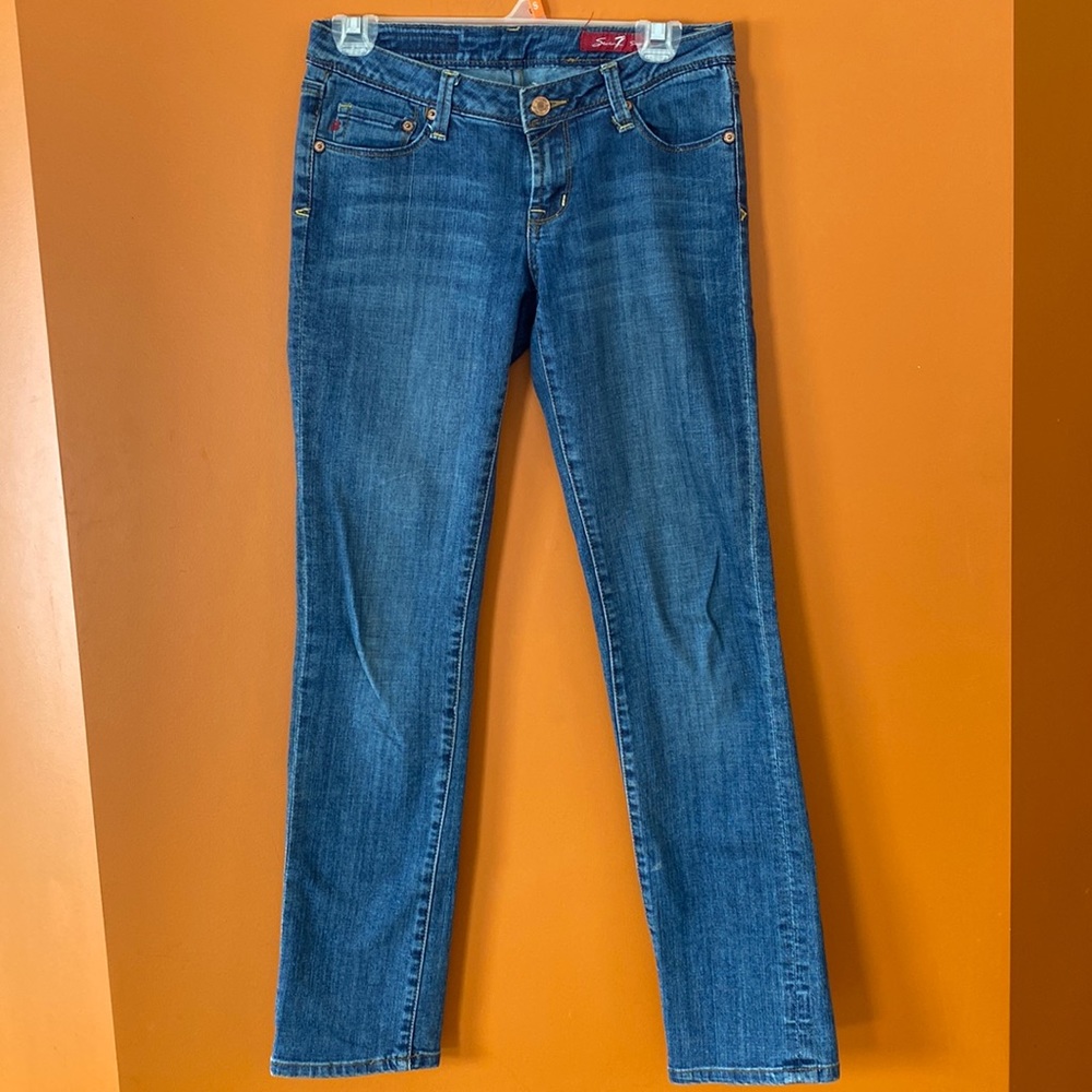Seven7 skinny jeans in size 26.  Blue denim.